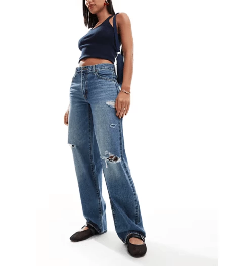 Levi's baggy dad distressed jeans in mid blue